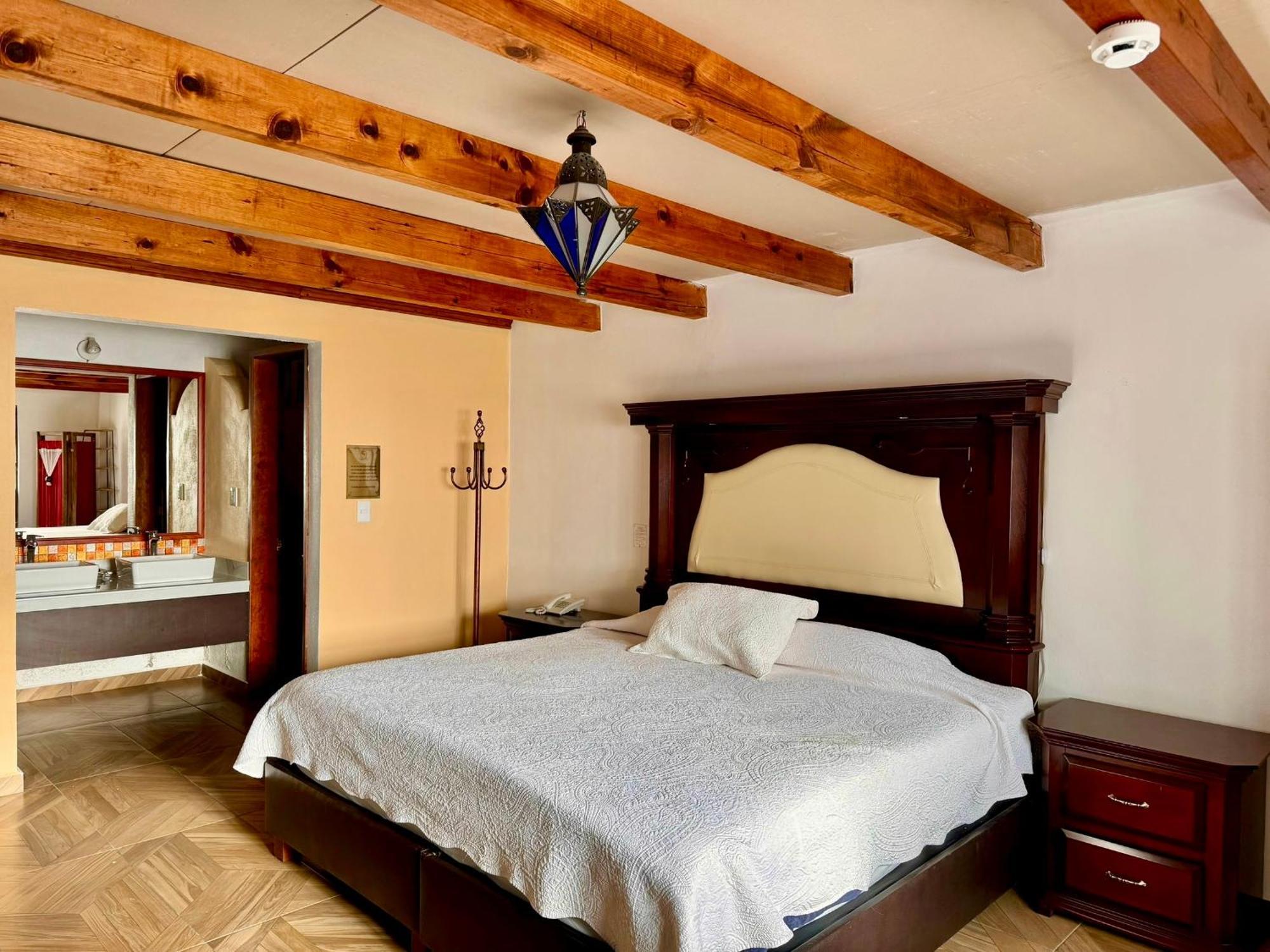 Hotel Hacienda Real Бернал Екстериор снимка