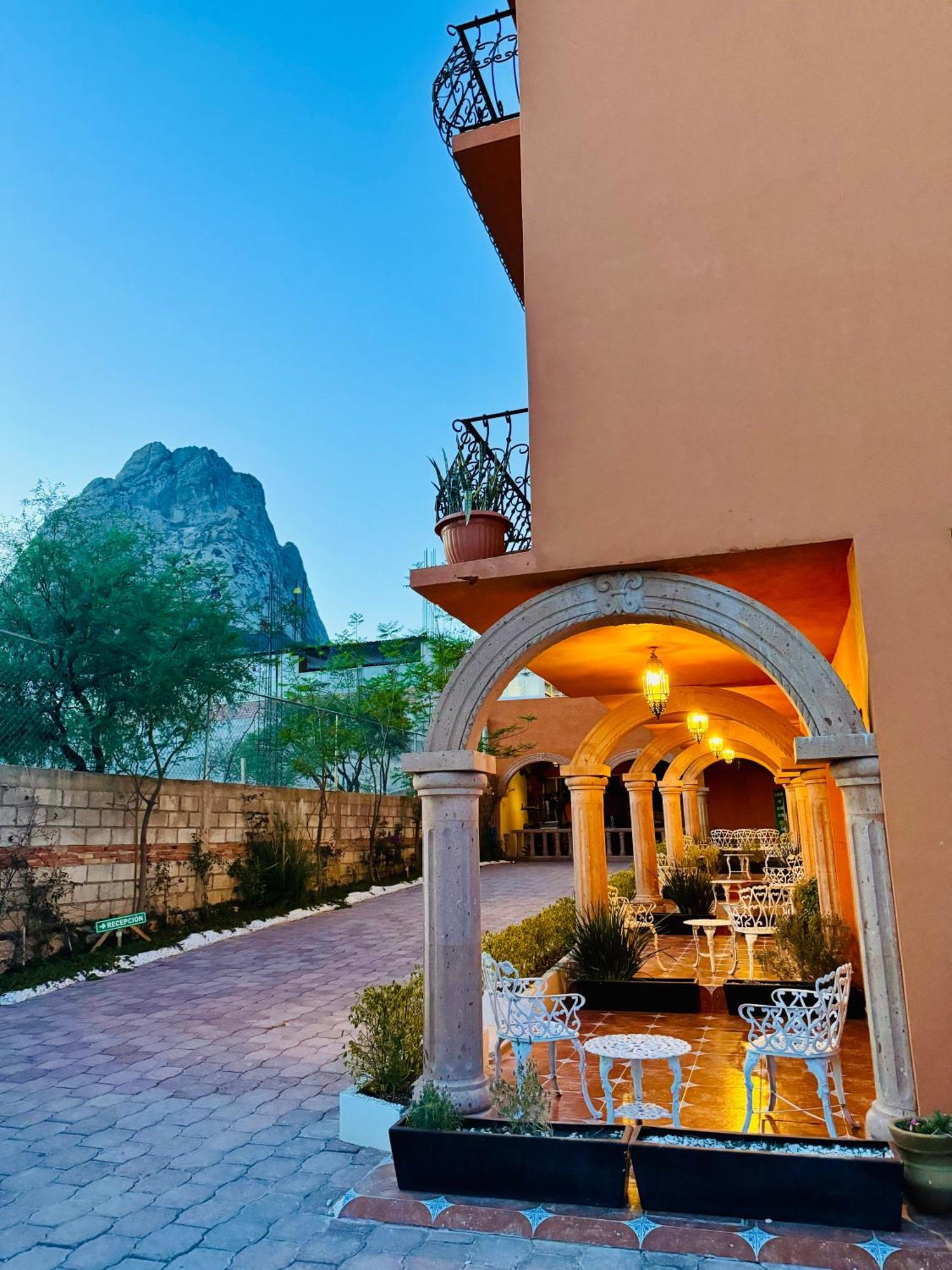 Hotel Hacienda Real Бернал Екстериор снимка
